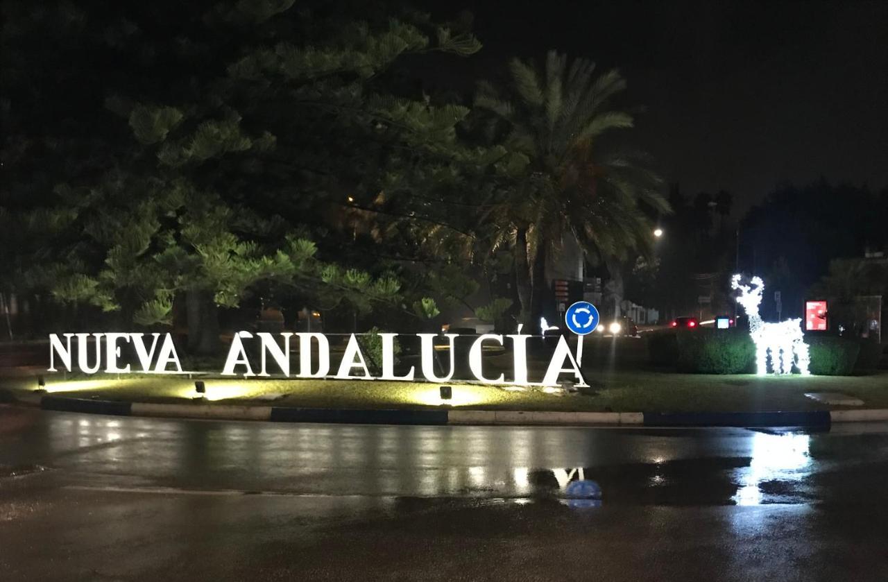 Suite Vitbanus Marbella Buitenkant foto