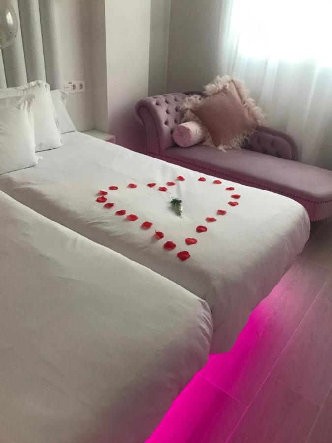 Suite Vitbanus Marbella Buitenkant foto