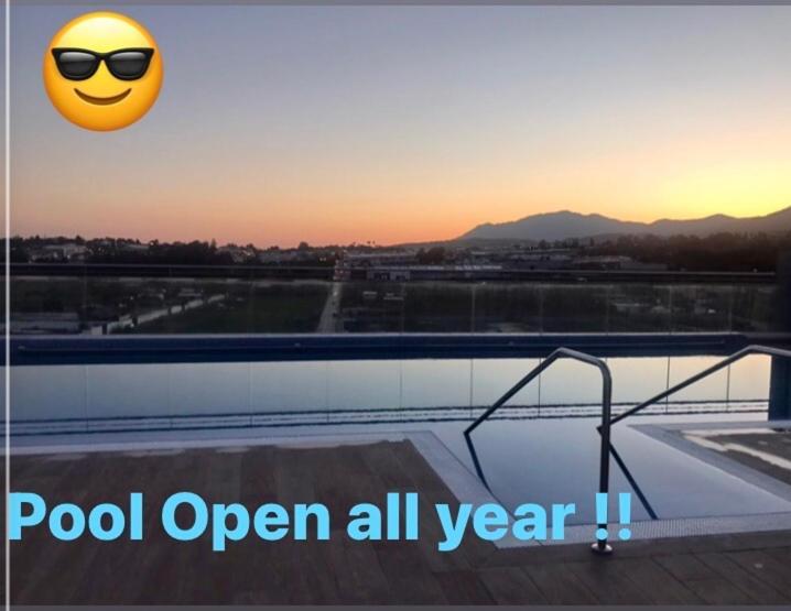 Suite Vitbanus Marbella Buitenkant foto